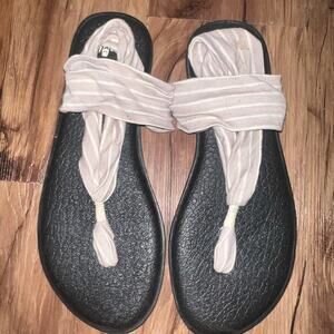 Sanuk Yoga Mat Sling Gray White Striped Flat Sandals Size 9